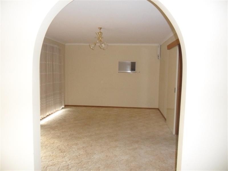 23/99a Athol Road, Springvale South VIC 3172