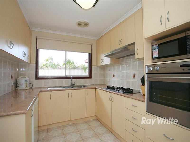 3 Manooka Court, Keysborough VIC 3173