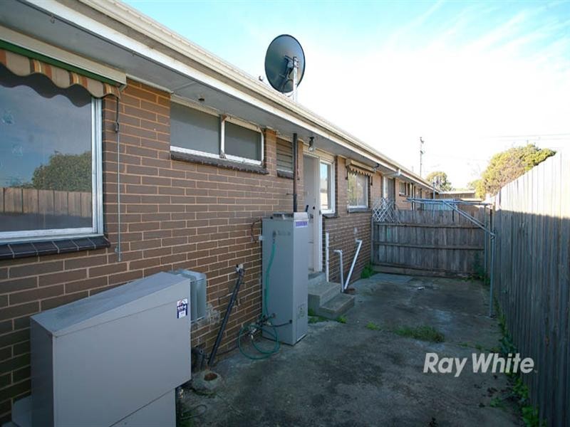 3/4 Stuart Street, Noble Park VIC 3174
