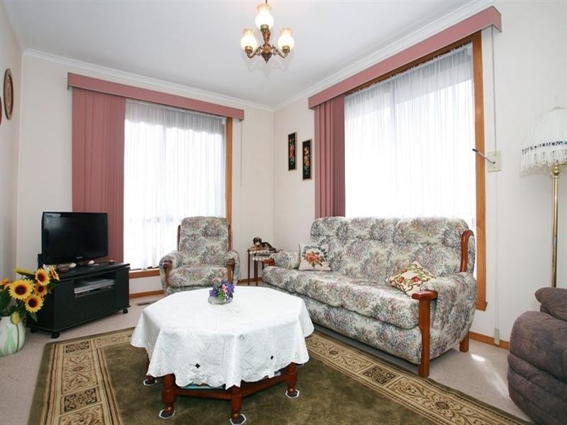 1/102 Noble Street, Noble Park VIC 3174