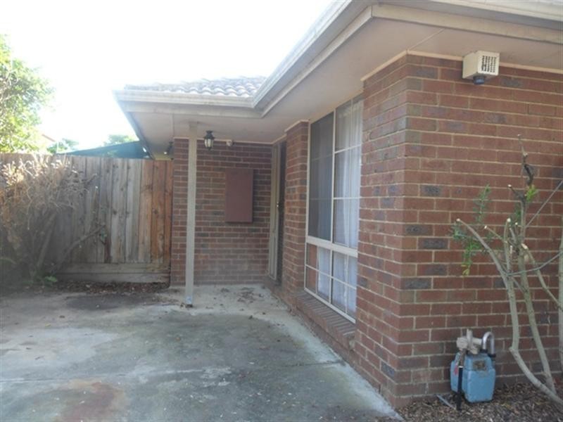 2/1004 Heatherton Road, Noble Park VIC 3174