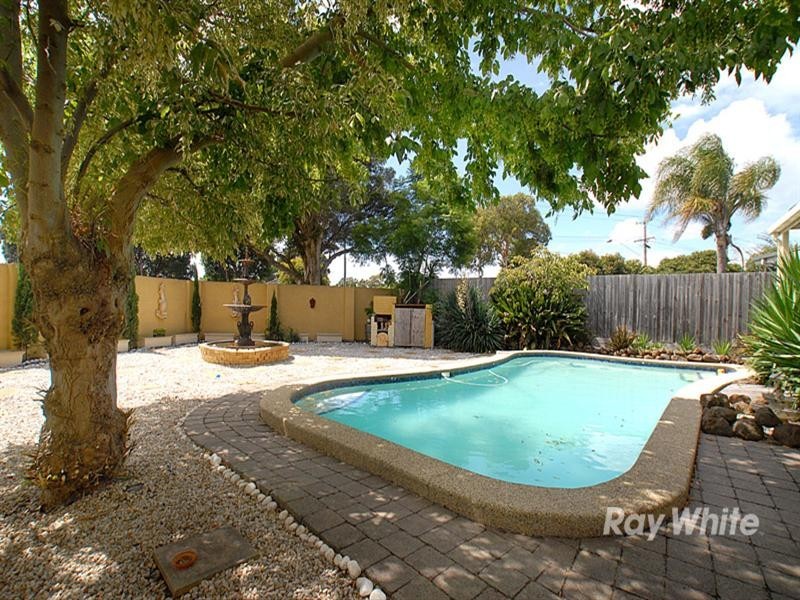 1a Shelford Grove, Dingley Village VIC 3172