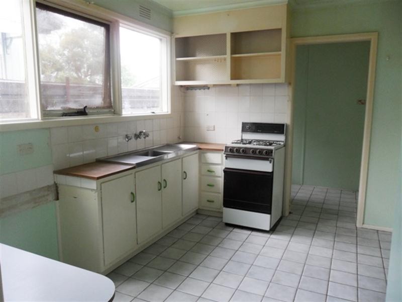 8 Jennifer Street, Noble Park North VIC 3174