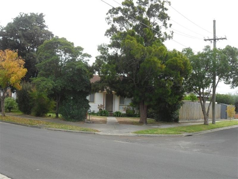 15 Comber Street, Noble Park VIC 3174