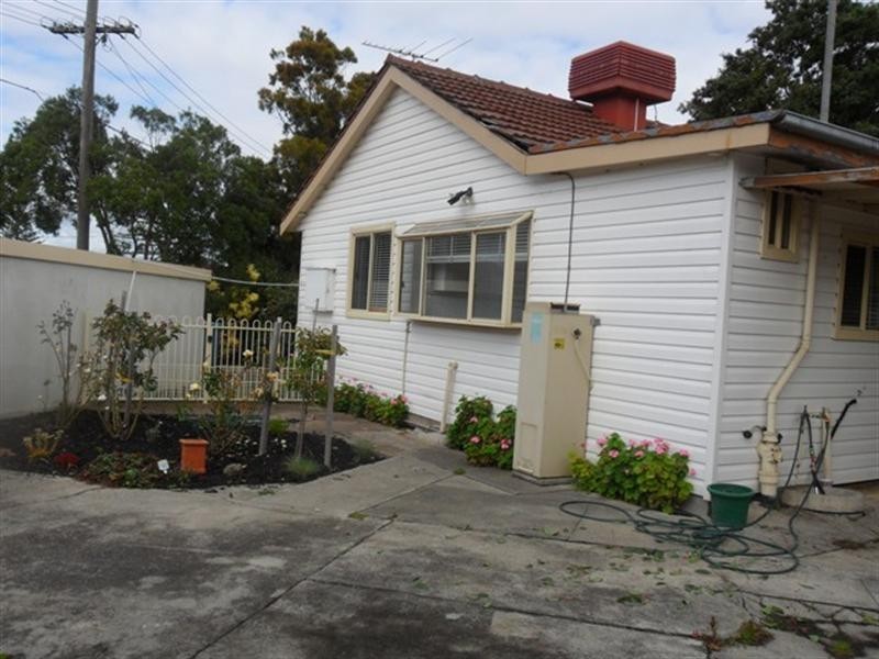 15 Comber Street, Noble Park VIC 3174