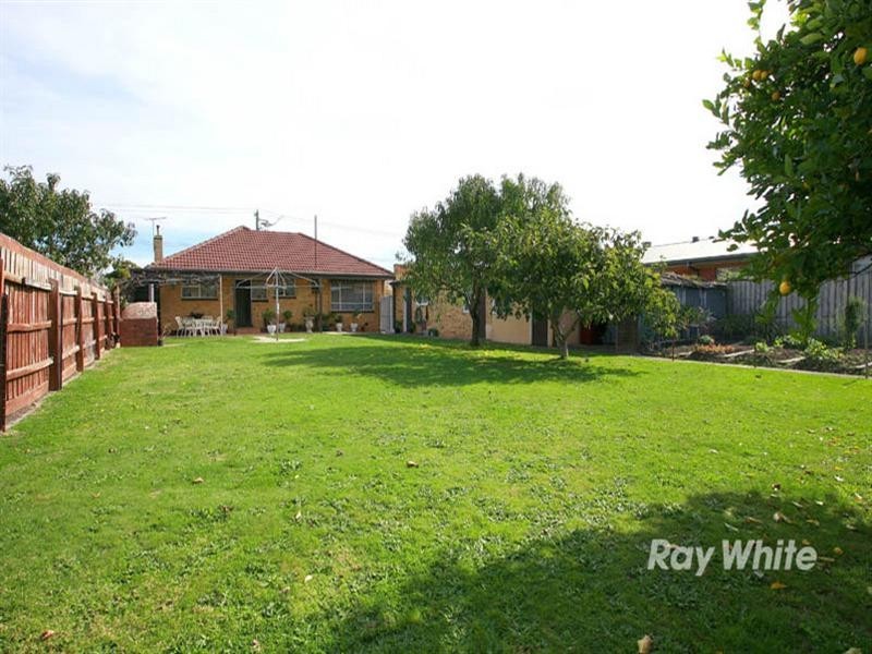 39 Fintonia Road, Noble Park VIC 3174