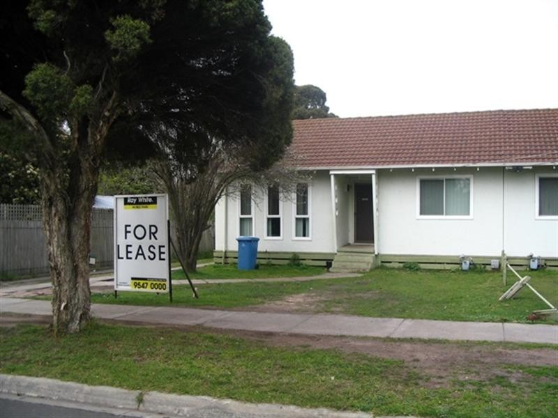 2 O’Malley Crescent, Dandenong North VIC 3175