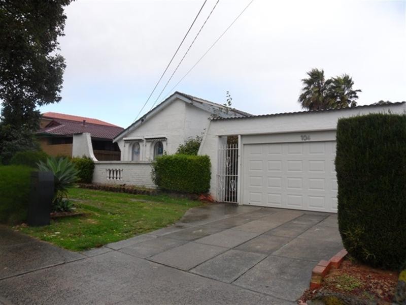 104 Darren Road, Keysborough VIC 3173