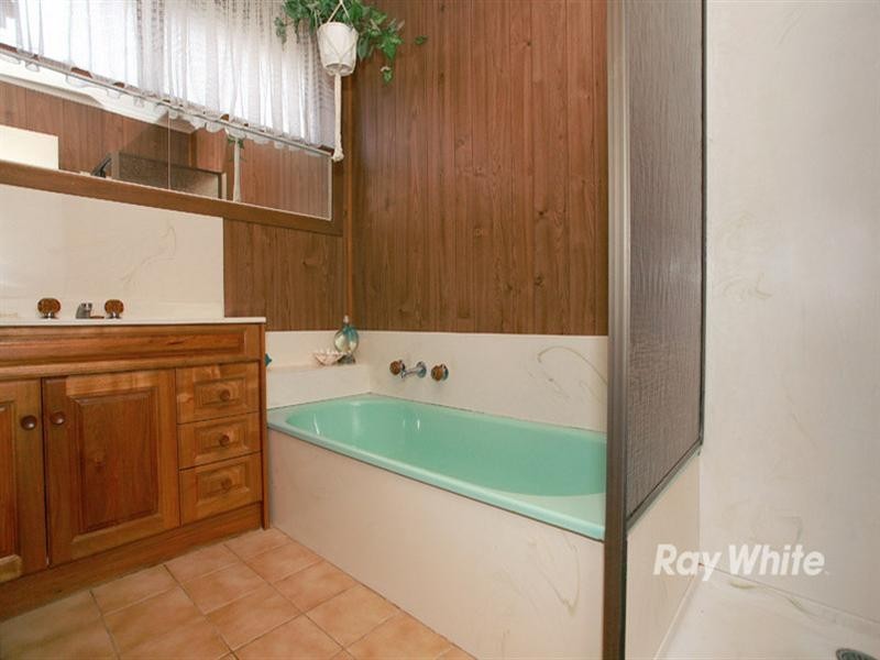 5 Abbey Court, Noble Park VIC 3174