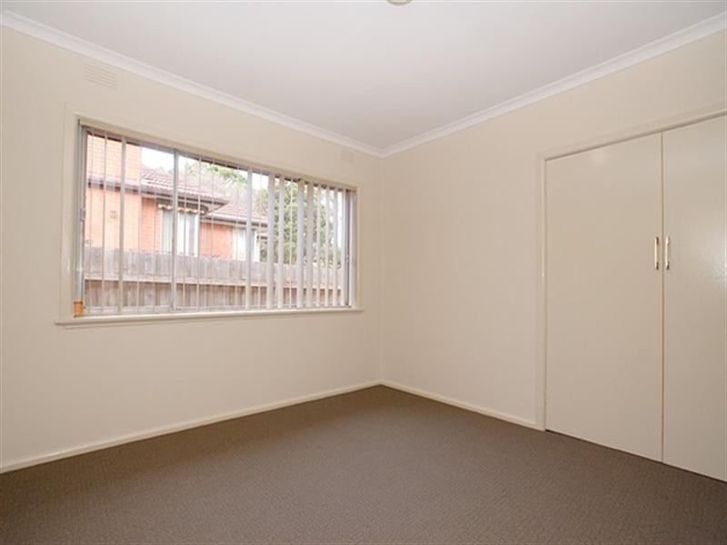 43 Kingswood Crescent, Noble Park North VIC 3174