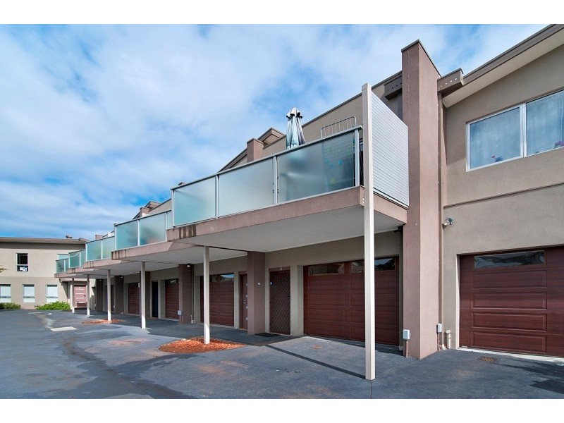 2/106-109 Lightwood Road, Noble Park VIC 3174