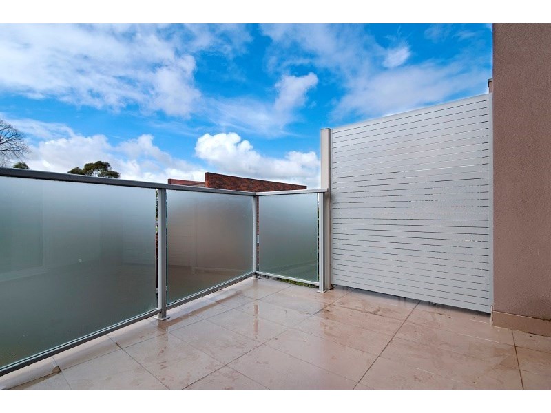 2/106-109 Lightwood Road, Noble Park VIC 3174