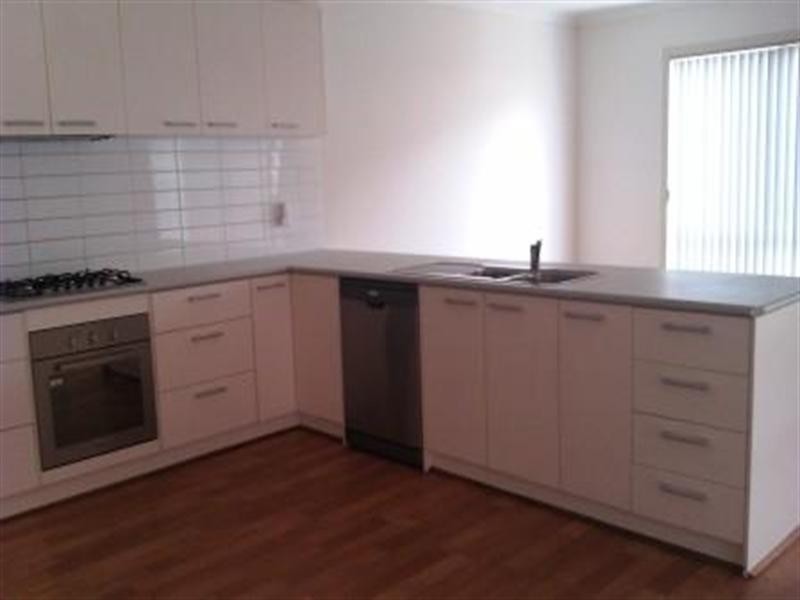 43 Cafardi Boulevard, Keysborough VIC 3173