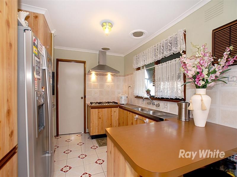 16 Bonita Court, Dandenong North VIC 3175