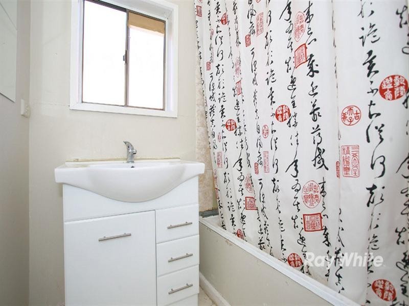 17 Merton Street, Springvale VIC 3171