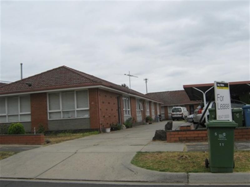 2/11 Crescent Street, Noble Park VIC 3174