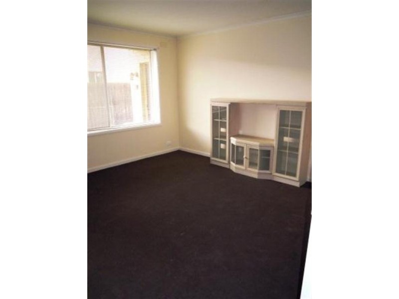 2/31 Stud Road, Dandenong VIC 3175