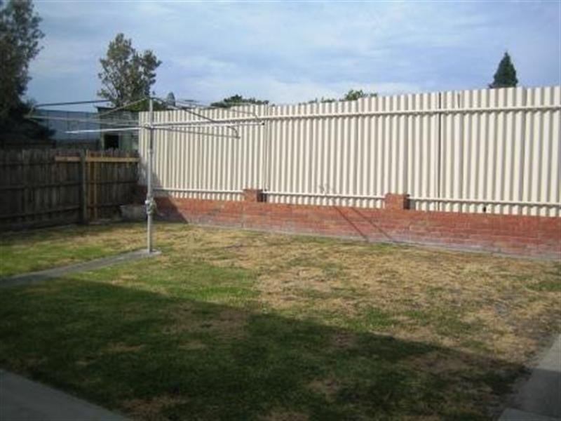 178 Railway Parade, Noble Park VIC 3174