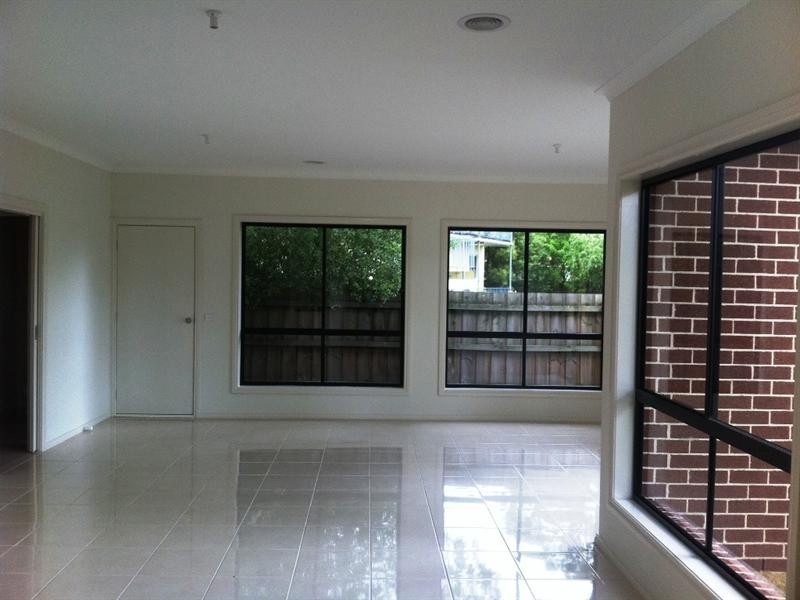 4/22 Mons Parade, Noble Park VIC 3174