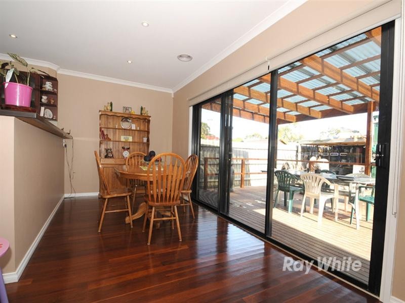 8 Lewis Street, Springvale VIC 3171