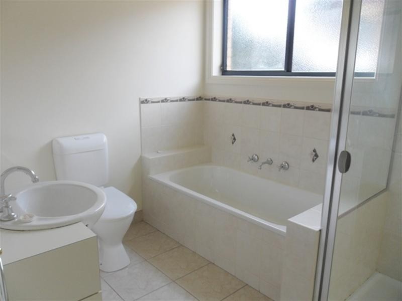 27 Henry Street, Noble Park VIC 3174