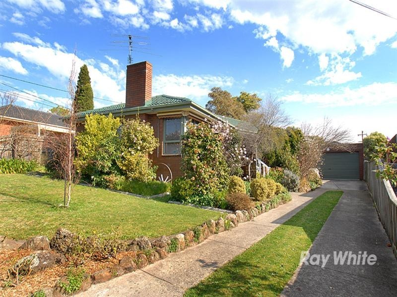 10 Glenelg Street, Dandenong North VIC 3175