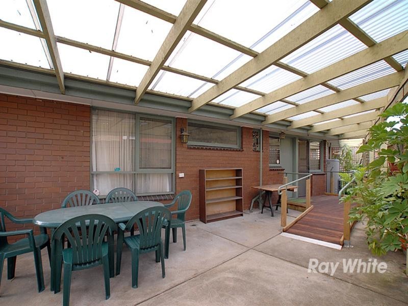 10 Glenelg Street, Dandenong North VIC 3175