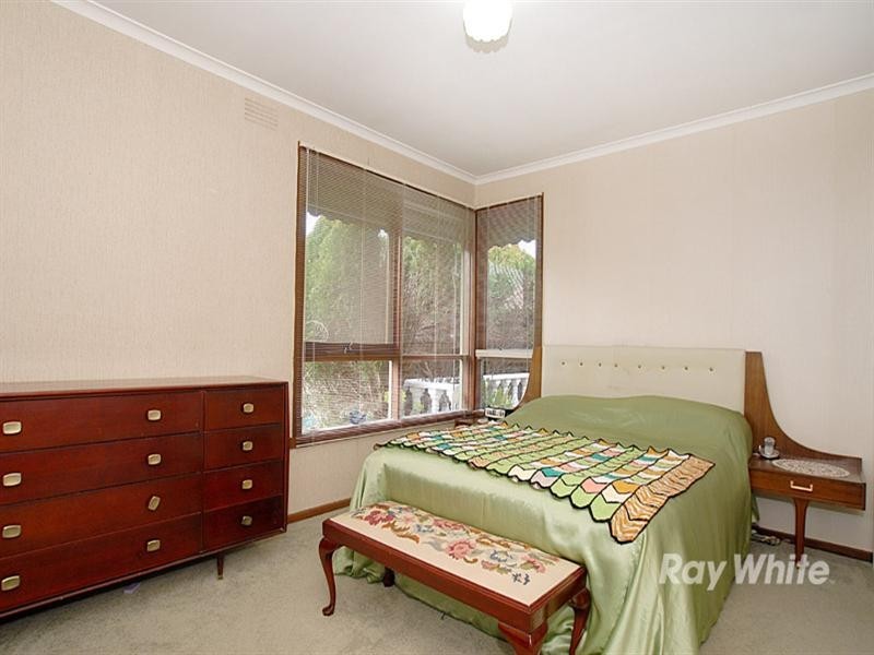10 Glenelg Street, Dandenong North VIC 3175