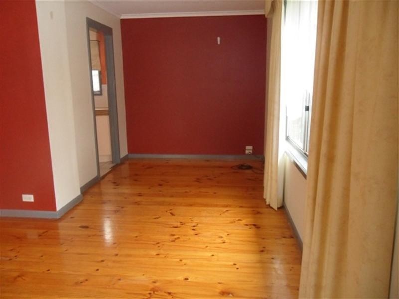 30 Aberdeen Drive, Dandenong North VIC 3175