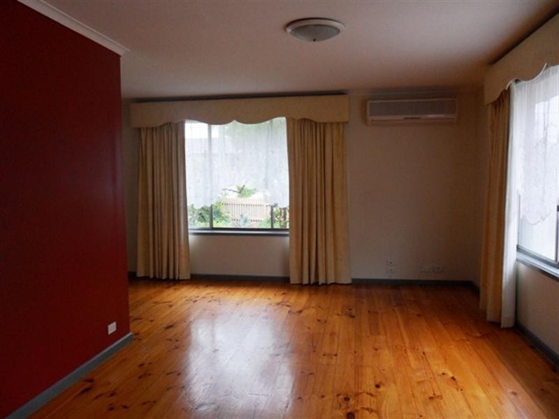 30 Aberdeen Drive, Dandenong North VIC 3175