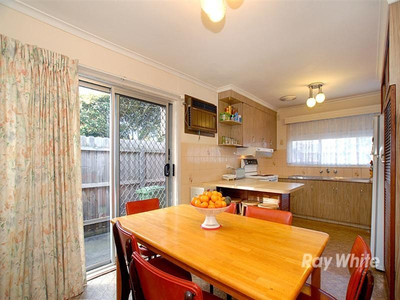 8 Victor Avenue, Dandenong North VIC 3175