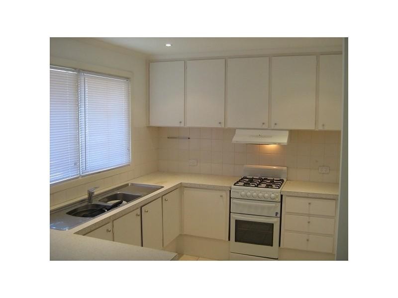 3 Cronulla Court, Keysborough VIC 3173