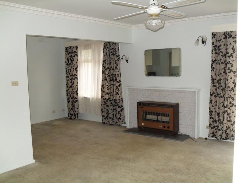 36 Heyington Crescent, Noble Park North VIC 3174