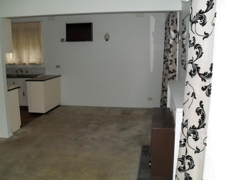 36 Heyington Crescent, Noble Park North VIC 3174