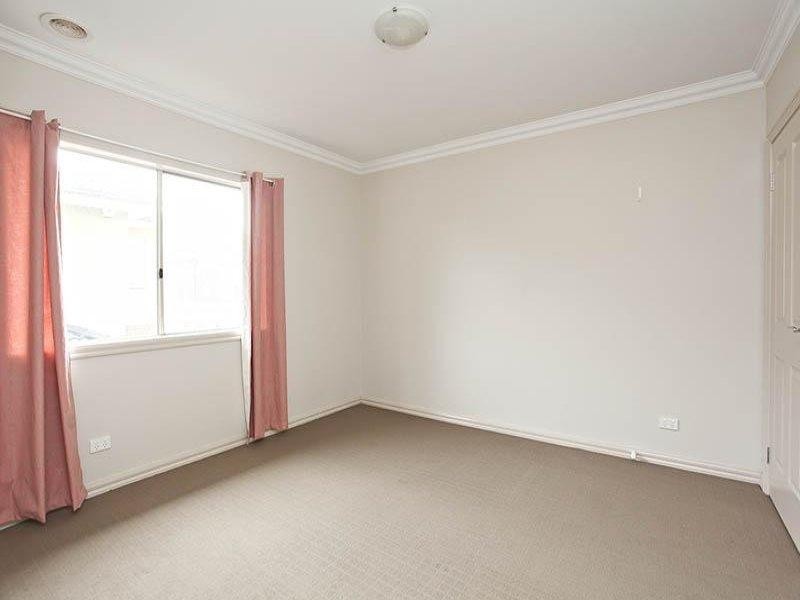 1/20 Napier Street, Dandenong VIC 3175