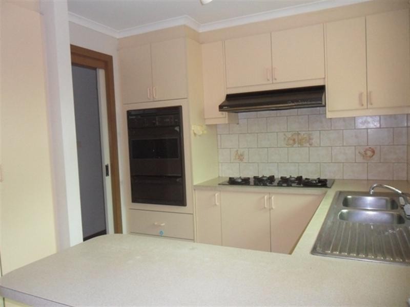 4/101-105 Athol Road, Springvale South VIC 3172