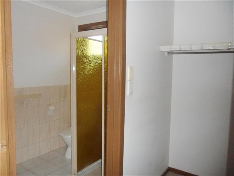 4/101-105 Athol Road, Springvale South VIC 3172