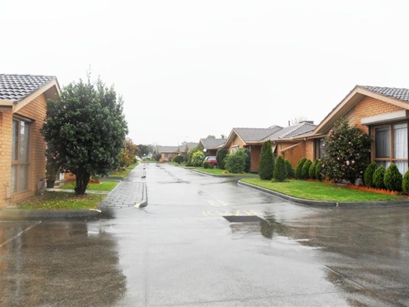 4/101-105 Athol Road, Springvale South VIC 3172