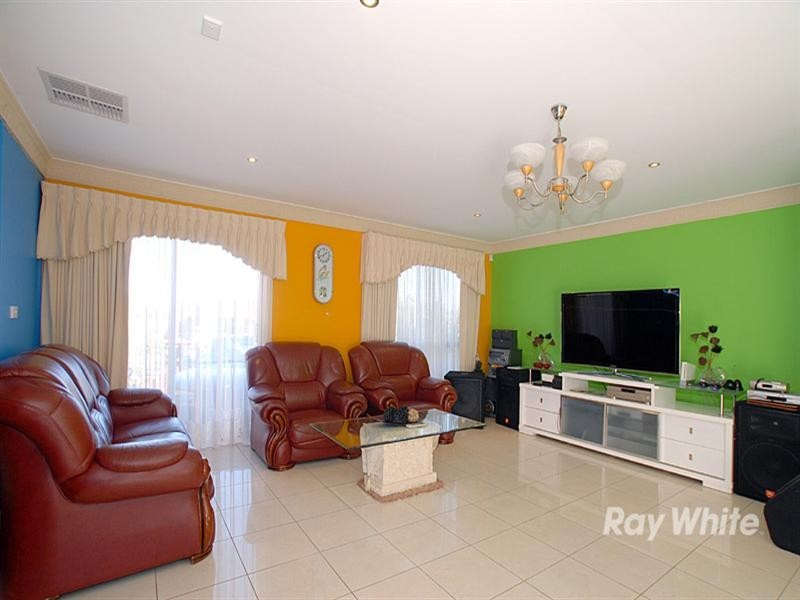 1 Sunrise Court, Springvale South VIC 3172