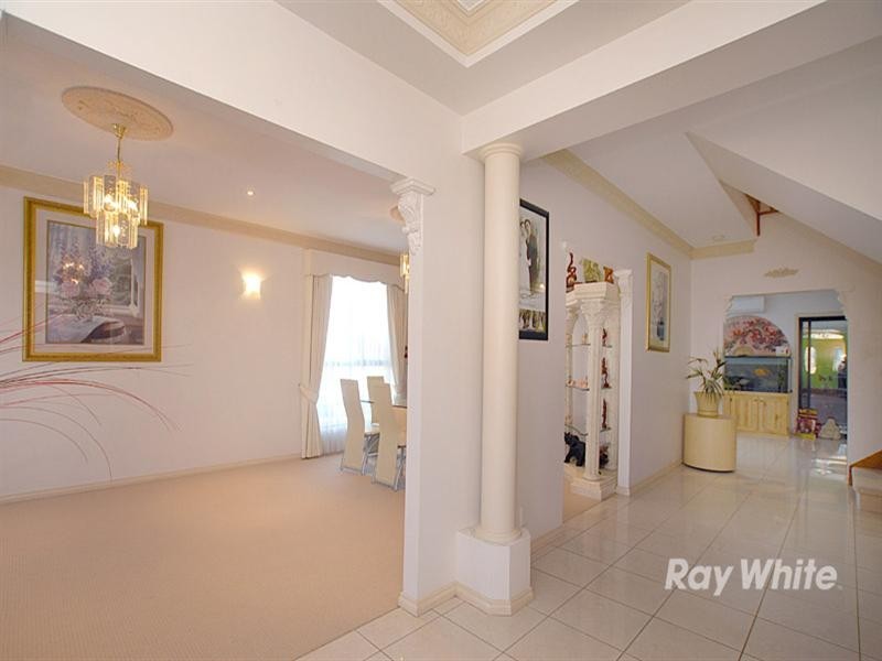 1 Sunrise Court, Springvale South VIC 3172