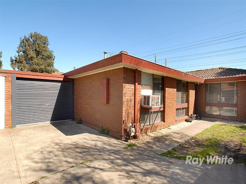 2/42 Burden Street, Springvale VIC 3171