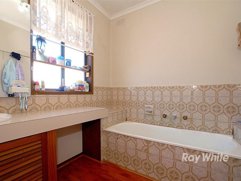 2/42 Burden Street, Springvale VIC 3171