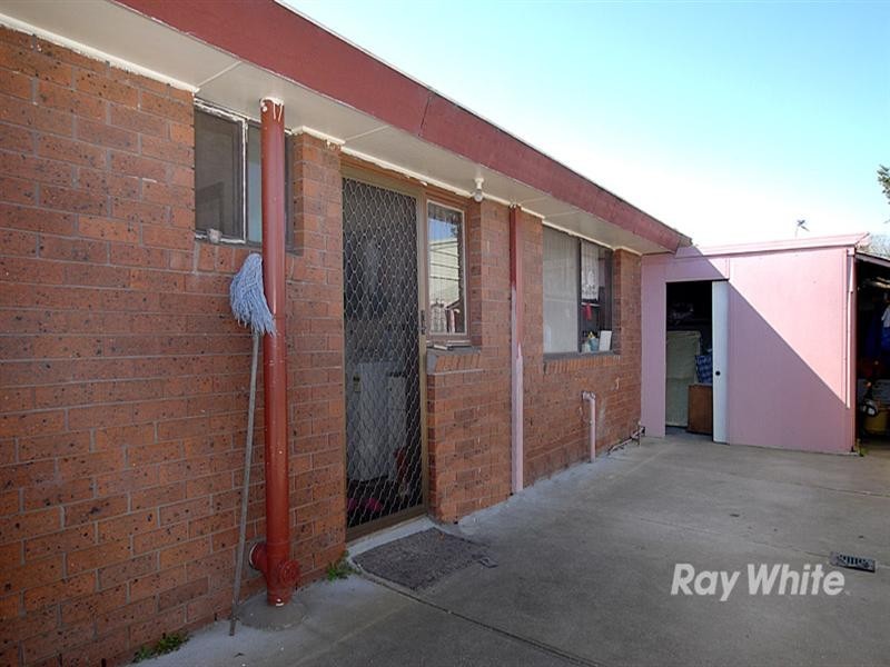 2/42 Burden Street, Springvale VIC 3171