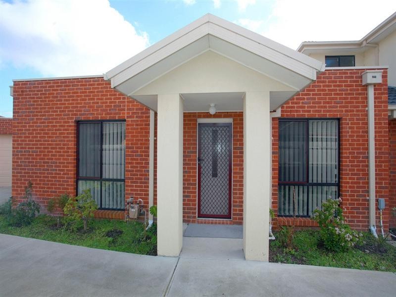 2/26 Conway Street, Dandenong VIC 3175