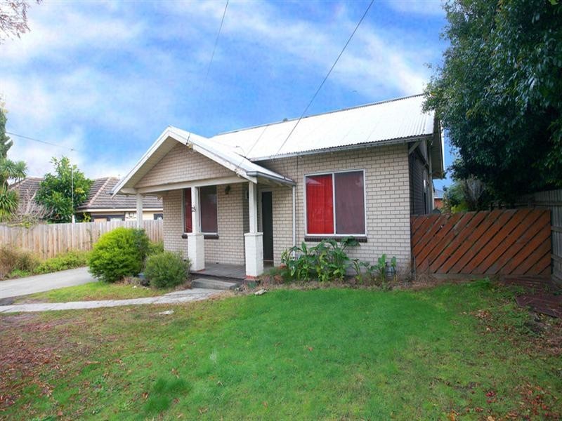 25 Wilma Avenue, Dandenong VIC 3175