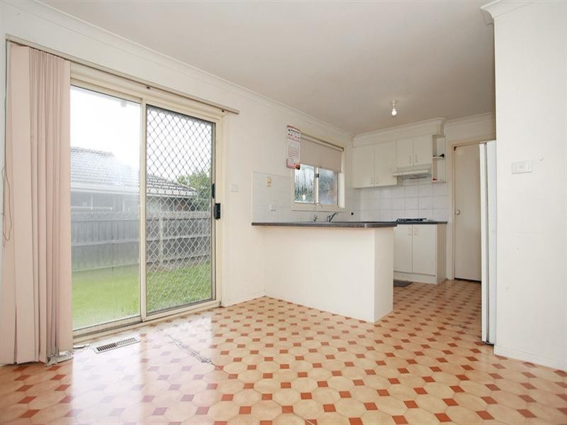 25 Wilma Avenue, Dandenong VIC 3175