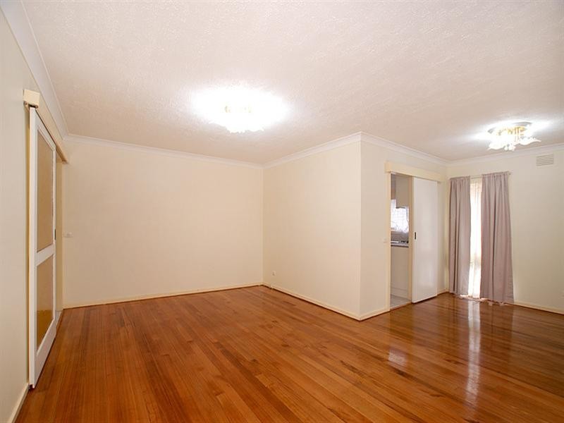 5 William Perry Close, Endeavour Hills VIC 3802