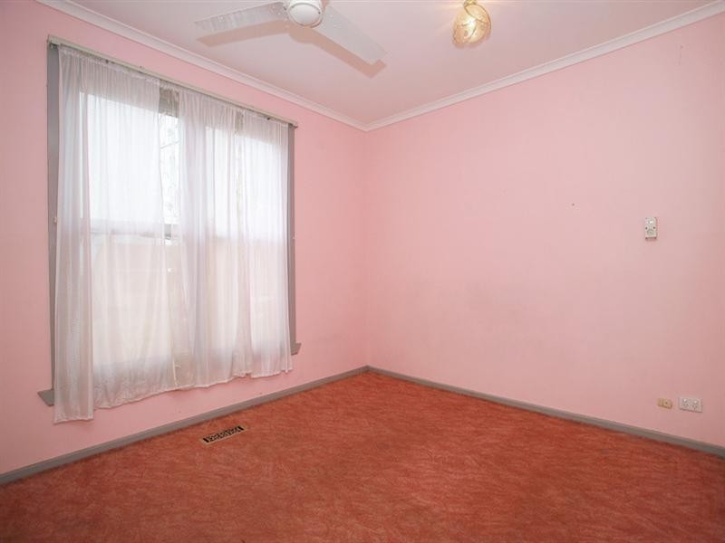 8 Catalpa Street, Doveton VIC 3177