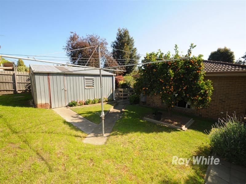 99 Doveton Avenue, Eumemmerring VIC 3177