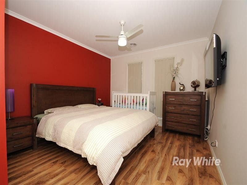 4/7 Prunus Grove, Doveton VIC 3177